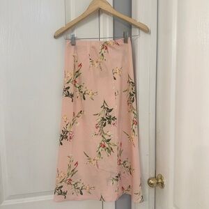 Forever 21 Floral A-Line Skirt in Pink